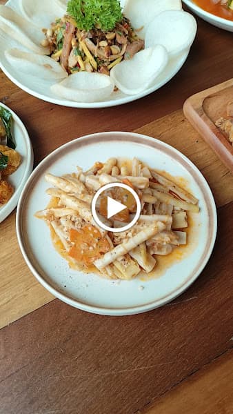 Hình ảnh XỨ HUẾ RESTAURANT AND BREWING - 4