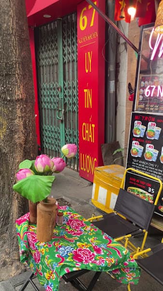 Hình ảnh Bánh Mì Ngũ Vị - Mỳ Trộn Chấm - 67 Nguyễn Khuyến - 4