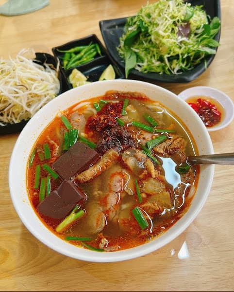 Hình ảnh Bún Bò Huế - Phố Cổ - 4