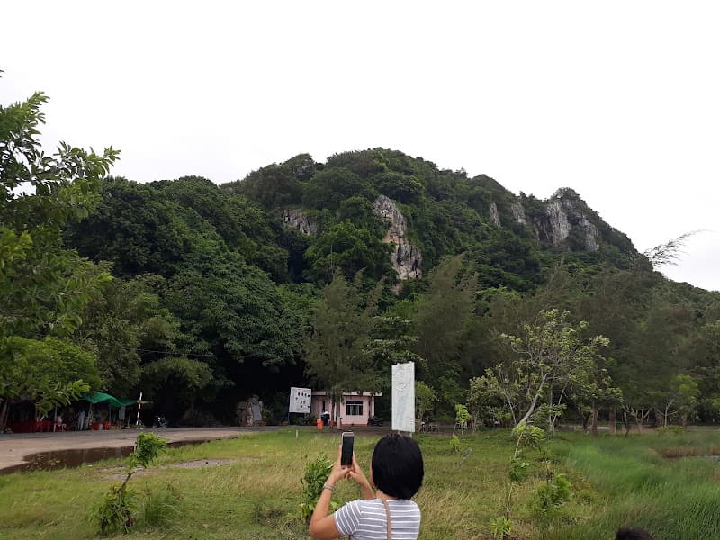 Hình ảnh Núi Đá Dựng - 4