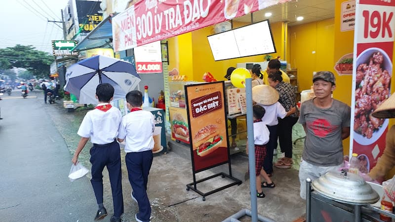 Hình ảnh Burger Việt CN Thạnh Phú - Bánh mì hamburger, mì ý, gà rán - 3