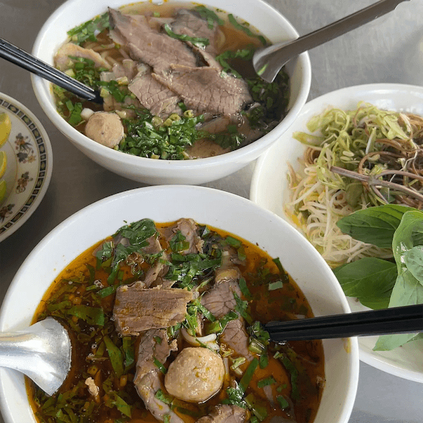 Ảnh bìa Bún bò huế 612