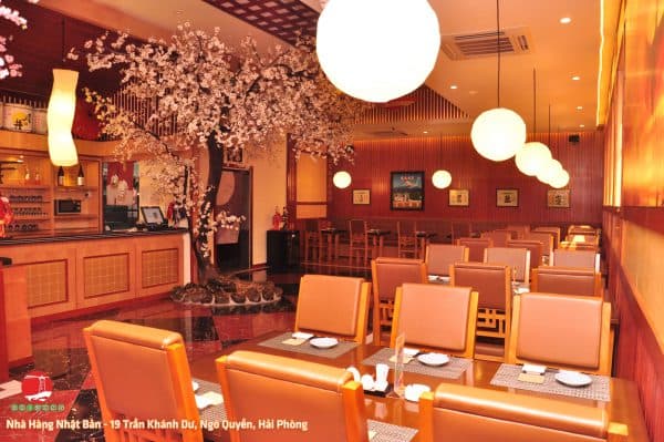 Hai Dang Japanese Restaurant (灯台ハイダン 日本食レストラン)