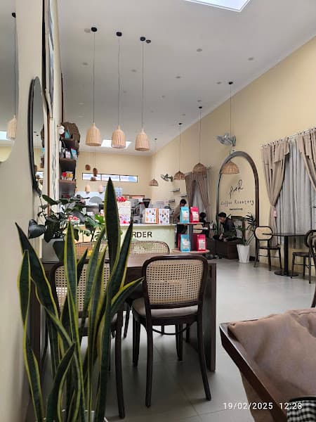 Hình ảnh AmoR Coffee Roastery - 6