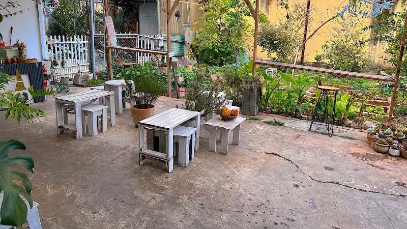 Quán chay Về Nhà