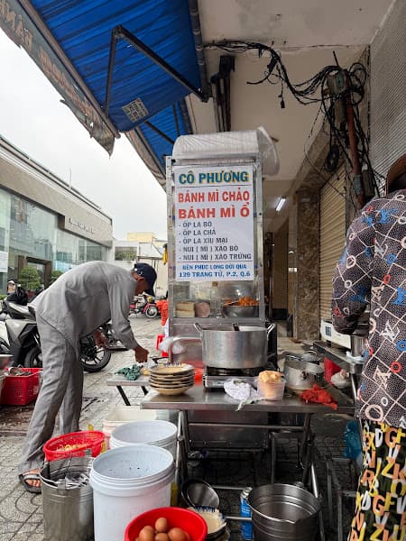 Hình ảnh Bánh mì xíu mại cô Phương - 3