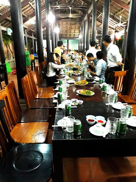 Hình ảnh Quán hải sản Biển Đông 2 - 3