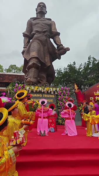 Hình ảnh Tượng Đài Quang Trung - 4