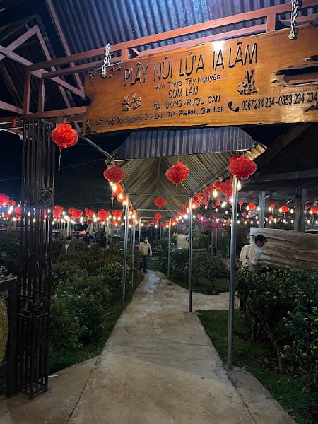 Hình ảnh Ẩm Thực Plây Núi Lửa Ia Lâm - 2