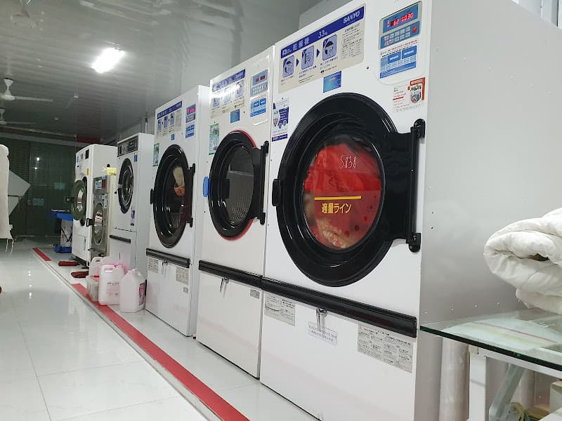 Ảnh bìa Giặt là Nam Bình (Laundry)