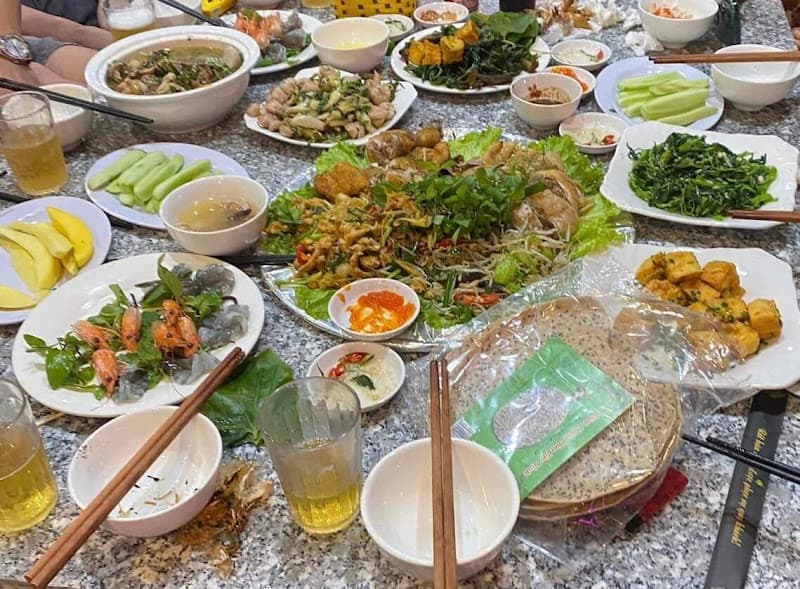 Hình ảnh Nhà Hàng Lẩu Việt - 7