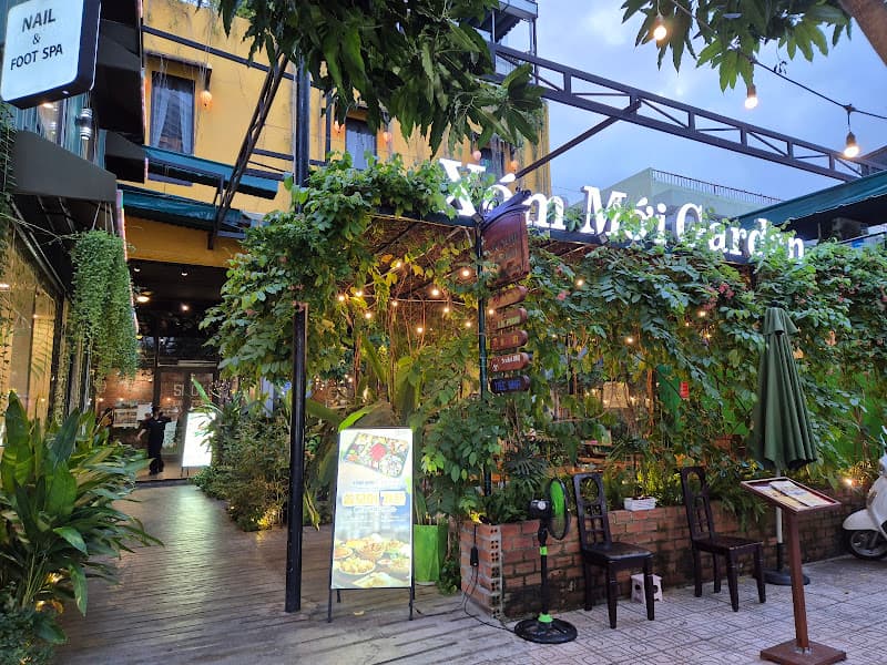Xóm Mới Garden