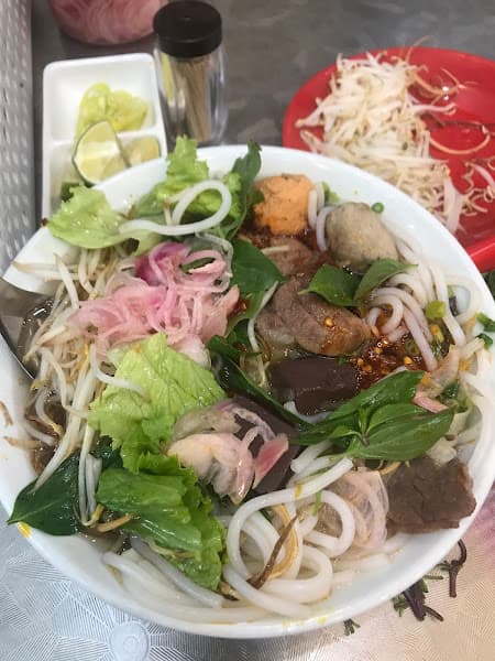 Hình ảnh Mỳ Quảng Ngon - 2