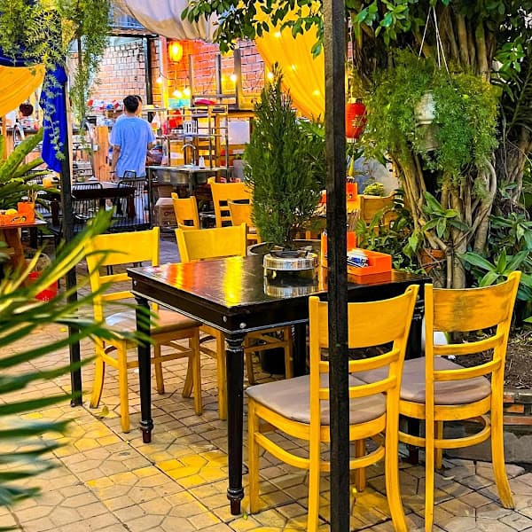 Ảnh bìa Tiệm chay Bà Ròm