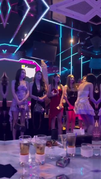 Hình ảnh Karaoke Family - 5