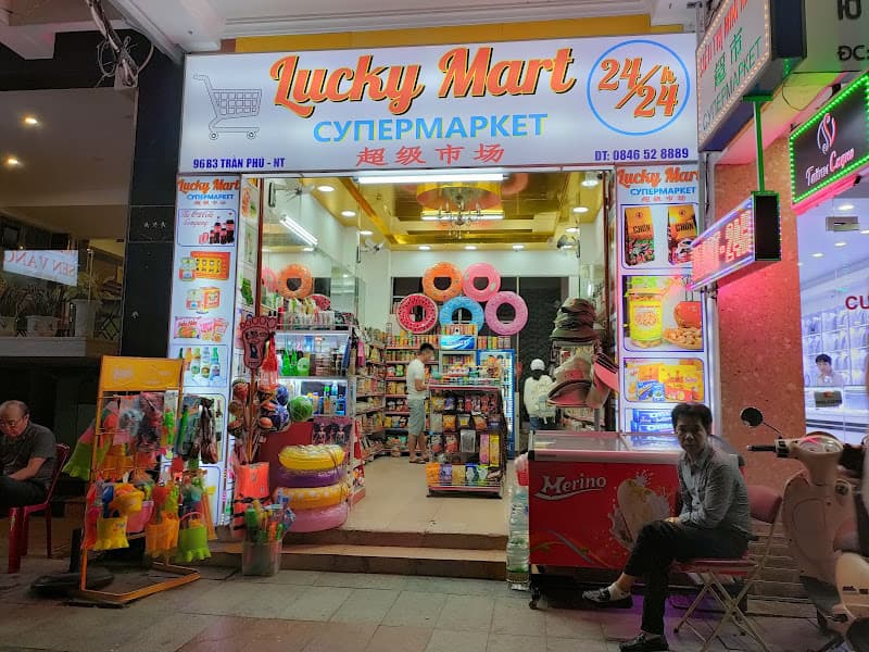 Hình ảnh Lucky Mart - 5
