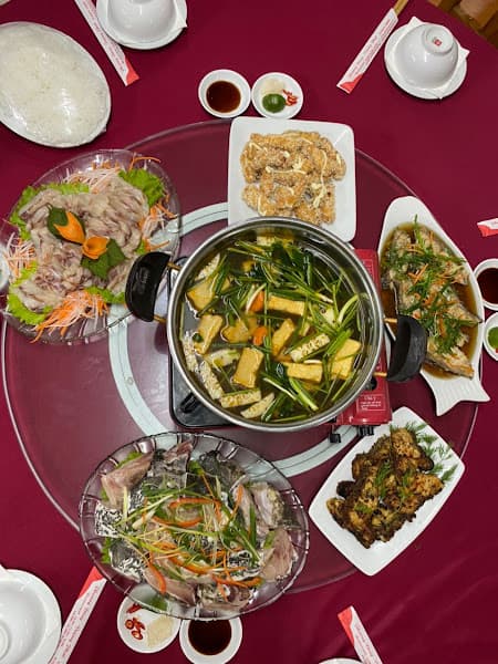 Hình ảnh Nhà Hàng Cá Hồi Phương Đông Vượng Phát - 3