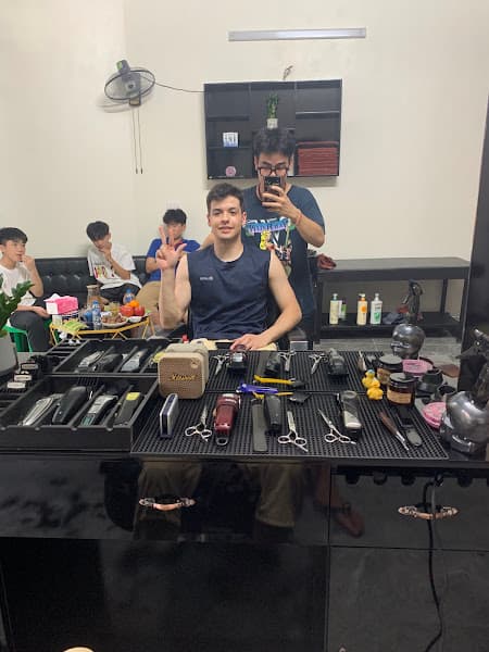 Ảnh bìa Quang Minh Barbershop