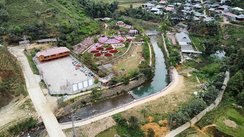 Ảnh bìa Bản Thẳm Ecolodge xã bản Hon