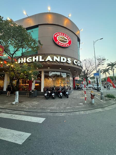 Ảnh bìa Highlands Coffee