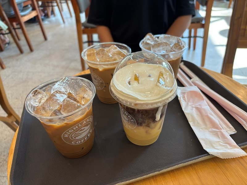 Hình ảnh Highlands Coffee Phan Dinh Phung BH - 2