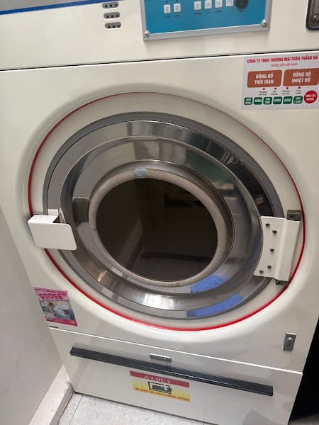 Tiệm Giặt Là Trần Nguyễn