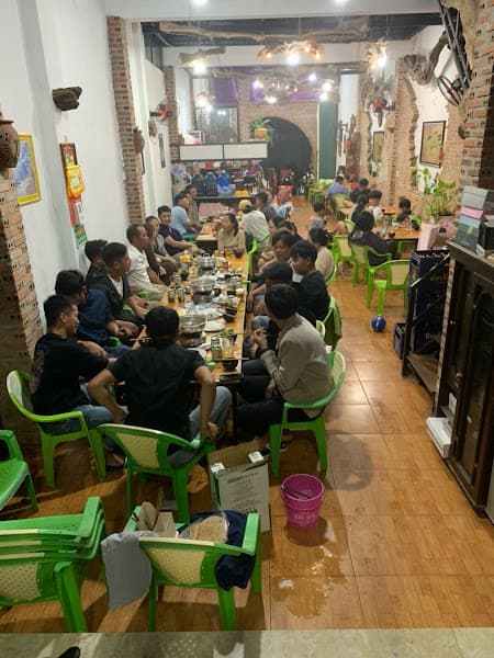 Hình ảnh Lẩu Gà Lá É - 5