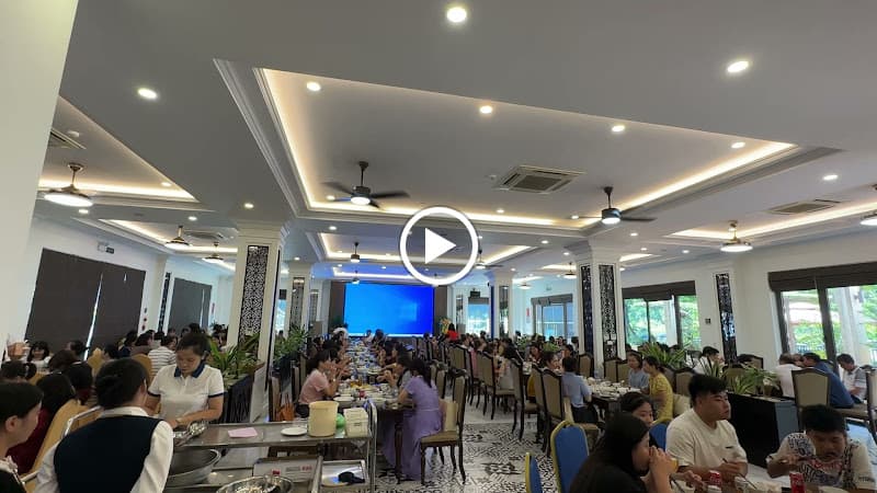 Hình ảnh Nhà hàng Dolphin (Dolphin Restaurant) - 3