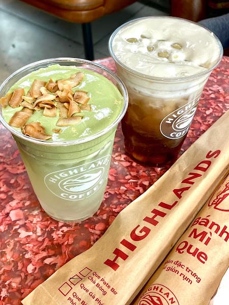 Hình ảnh Highlands Coffee Chung Cư Vĩnh Hội - 2