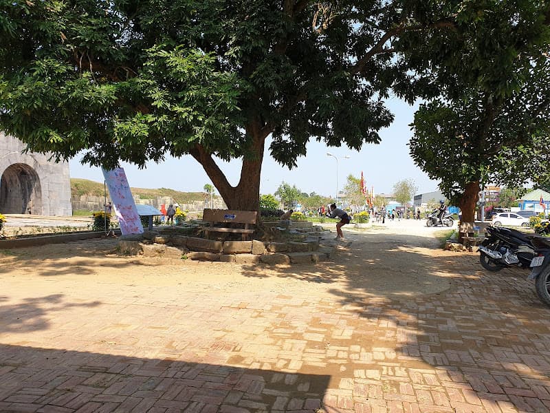 Hình ảnh Cửa Tây Thành Nhà Hồ - 4