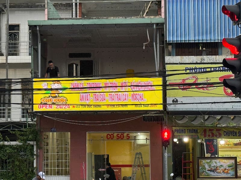 Ăn vặt-chân gà-tokbokki-trà sữa chú Cuội