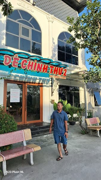 Ảnh bìa Dê cầu nủi