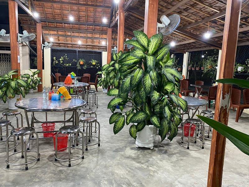 Ảnh bìa Cơm Cây Bàng ( Cơm Gia Đình)