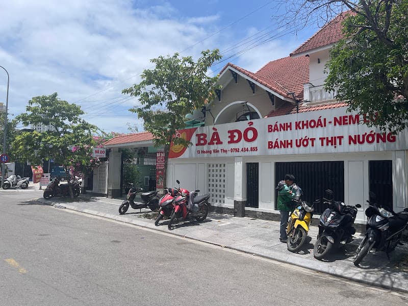 Ảnh bìa Bà Đỏ chi nhánh Hoàng Văn Thụ