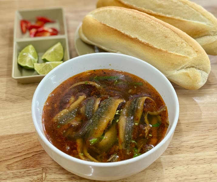 Hình ảnh Bếp Nhà Mình - Súp Lươn Nghệ An , Súp Cá Lóc Đậm Đà - 5