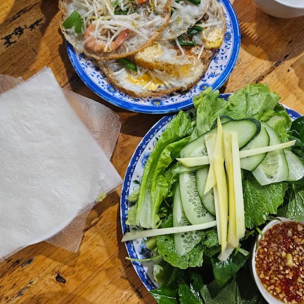 Hình ảnh Bánh Xèo Tôm Nhảy Ông Già Quán - Đặc Sản Bình Định - 5