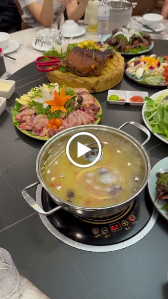 Hình ảnh Nhà Hàng La Bàn Vân Đồn - 2
