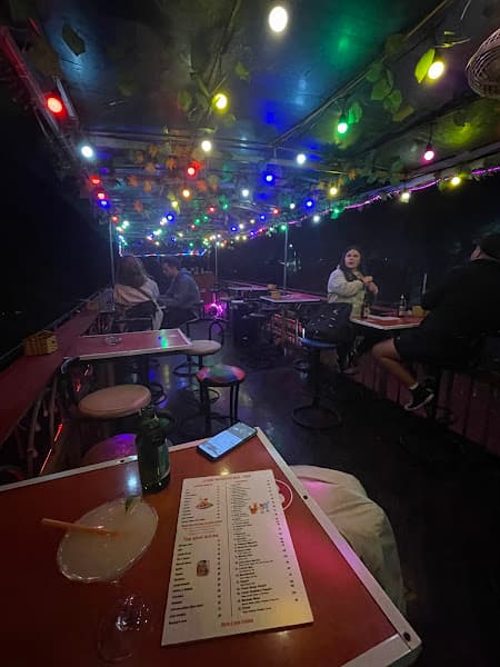 Hình ảnh BUS-PUB LITTLE MONKEY TAM COC - 4