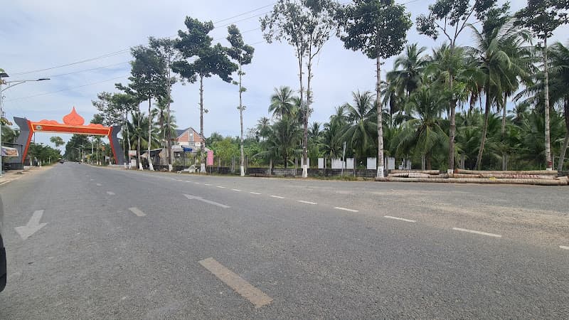 Hình ảnh Cổng chào Định Thuỷ - 2