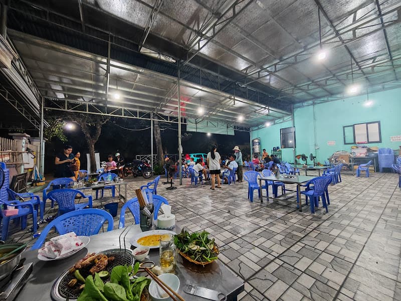 Quán BÒ TƠ CƯ TRÚ