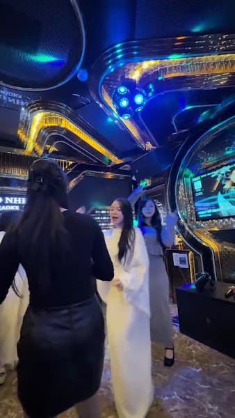 Hình ảnh Karaoke Family - 7