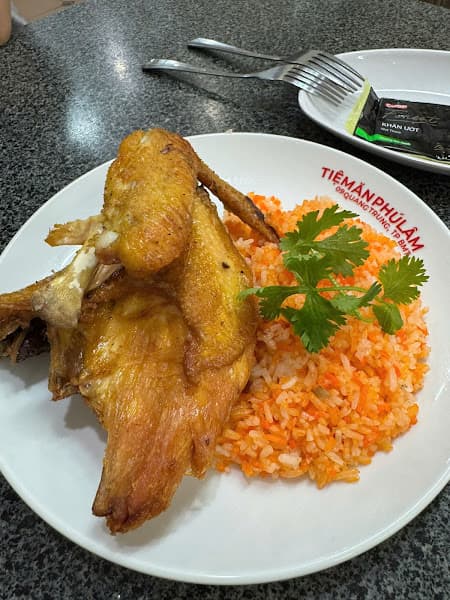 Hình ảnh Tiệm ăn Phú Lâm - 2