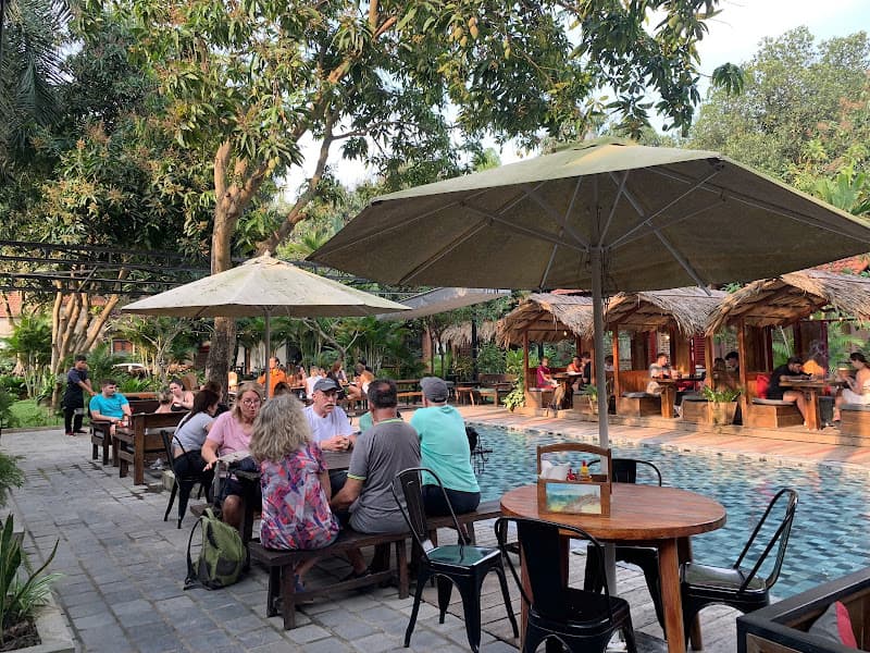 Hình ảnh Chookie's Beer Garden - 3