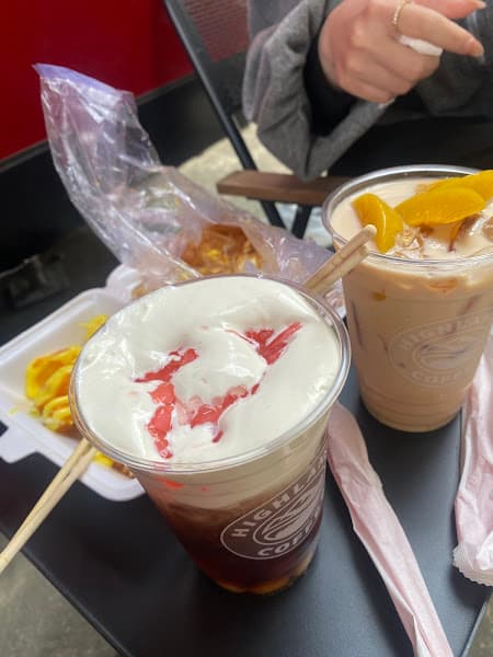 Hình ảnh Highlands Coffee Ga Đà Lạt - 4