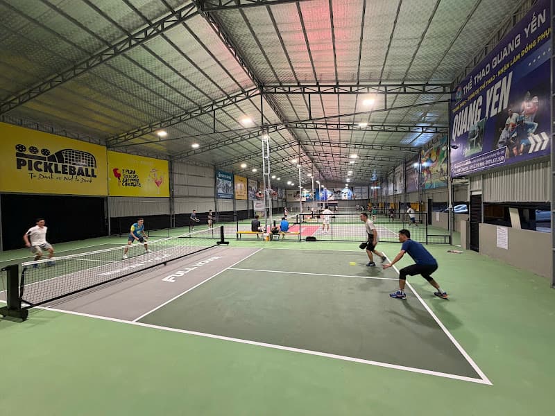 Pickleball Full House
