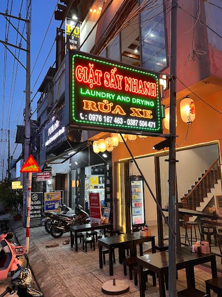 Hình ảnh Giặt sấy Laundry and Drying Cô Út - 2