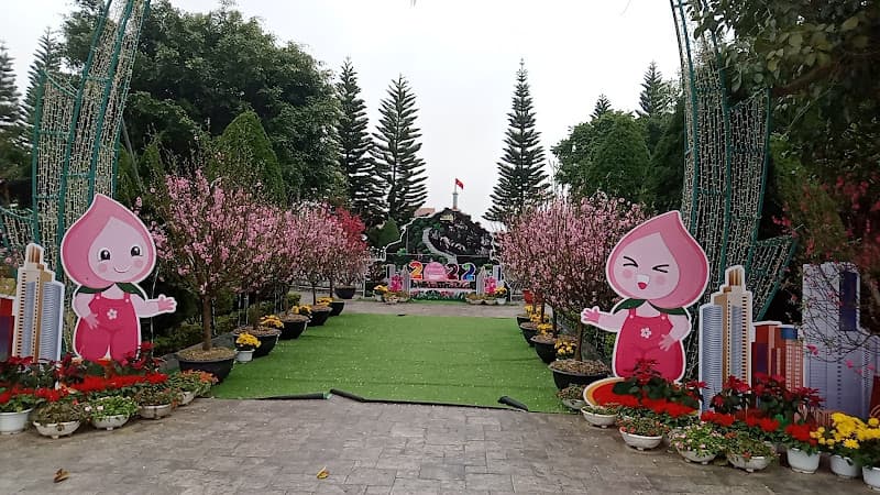 Ảnh bìa Công viên Bờ Sông Kỳ Cùng