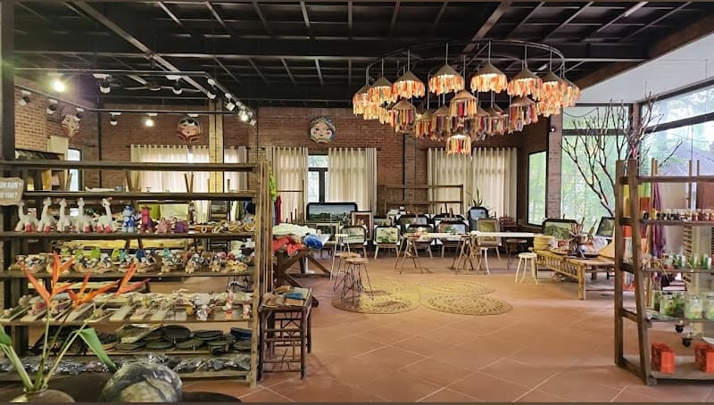 Hình ảnh Minh Trang Handmade Embroidery Shop - 4