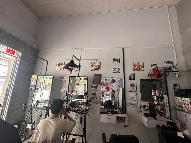 Hình ảnh LUXURY MEN - CẮT TÓC NAM - 5