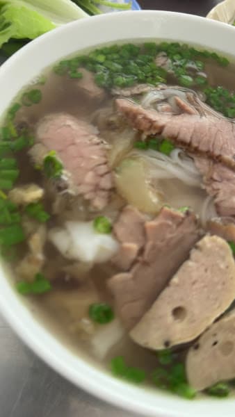 Hình ảnh Phở Tháp Bà - 2